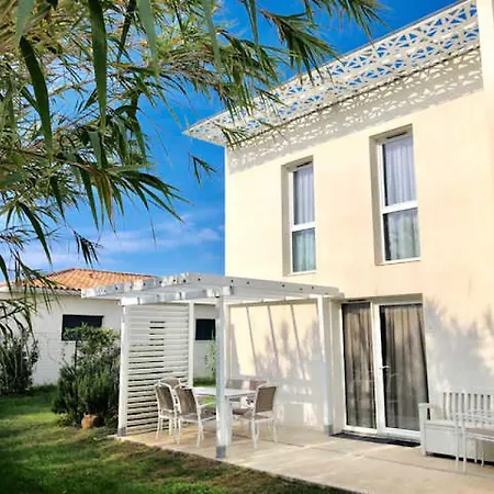 Nakara - 3 Pieces Pour 6 Personnes 284 * Agde